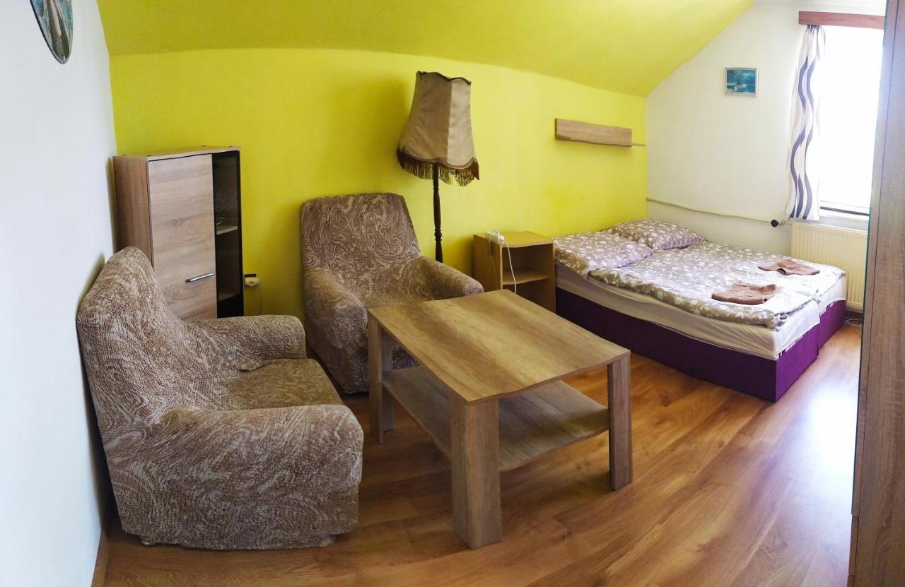 Penzion Renata Třeboň Exterior foto